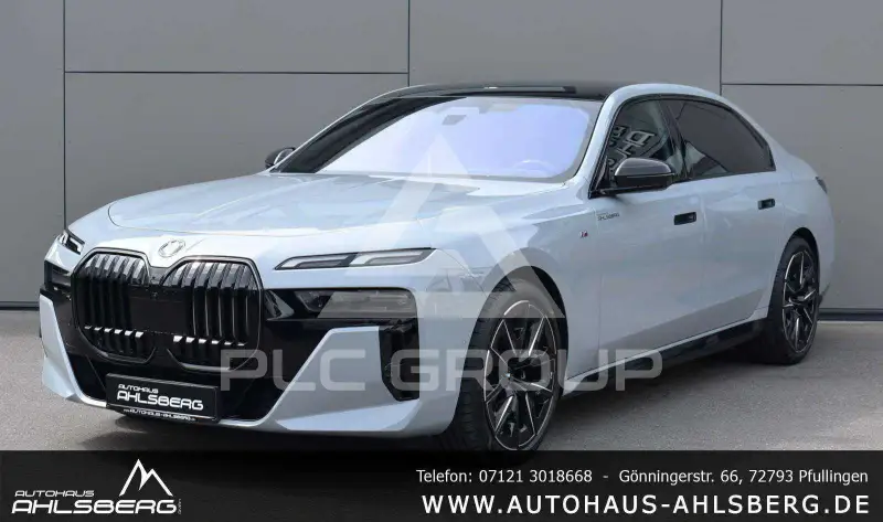 2024 BMW 740