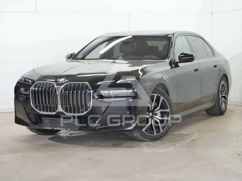 2024 BMW 740