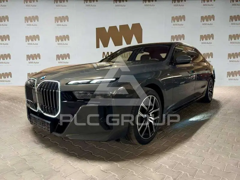 2024 BMW 740