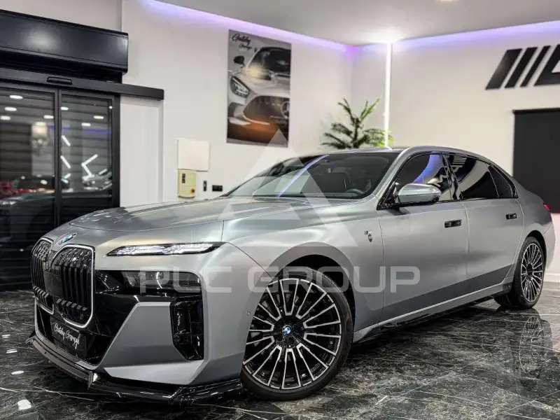 2024 BMW 740