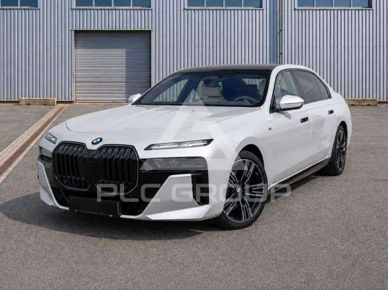 2024 BMW 740