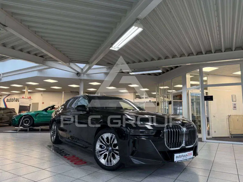 2024 BMW 750