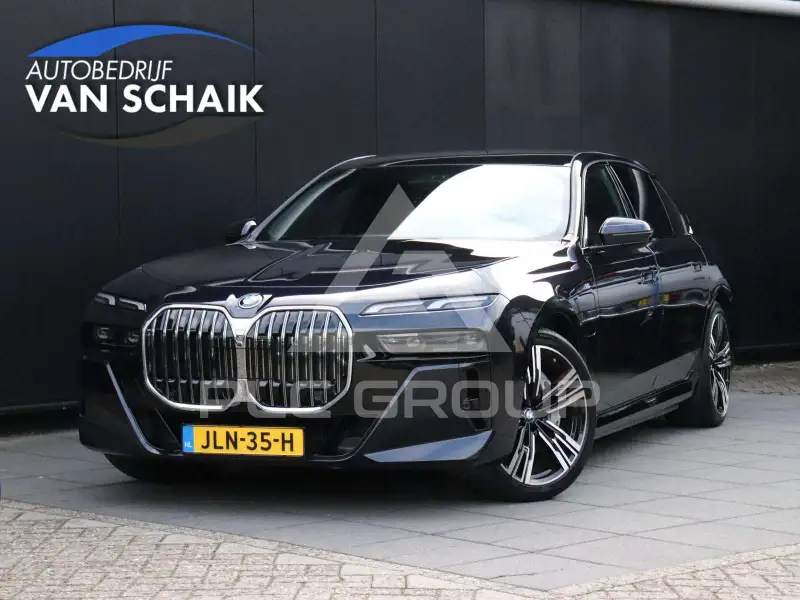 2024 BMW 750