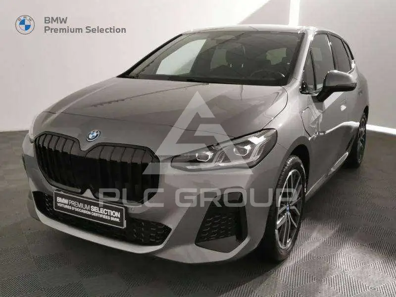 2024 BMW 230