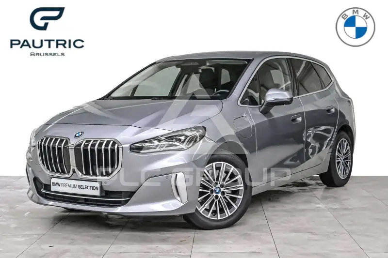 2024 BMW 230