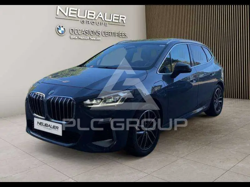 2024 BMW 230