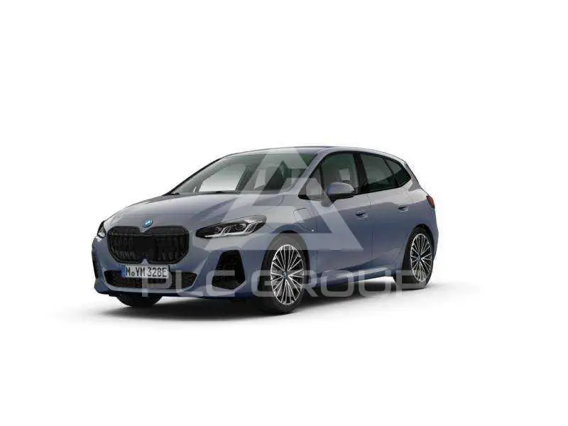 2024 BMW 230