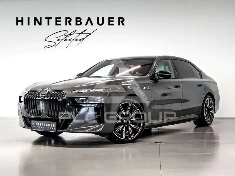2024 BMW 760