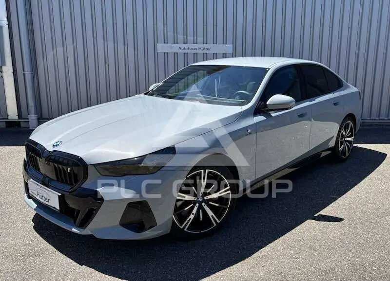 2024 BMW I5