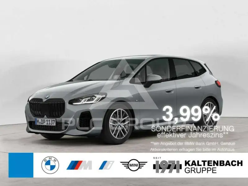 2024 BMW 220