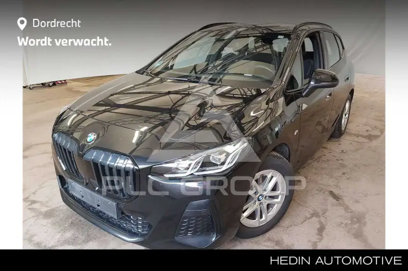 2024 BMW 220