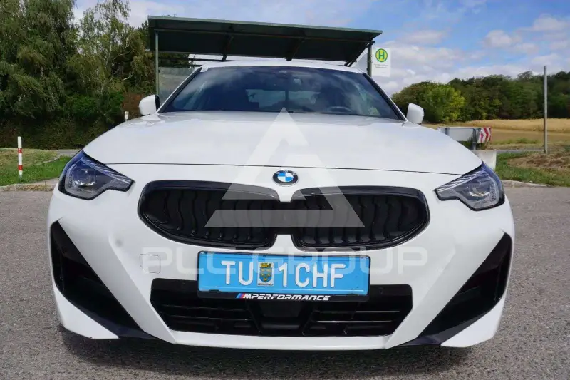 2024 BMW 220