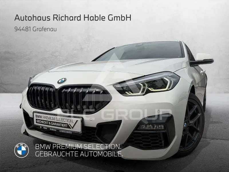 2024 BMW 220
