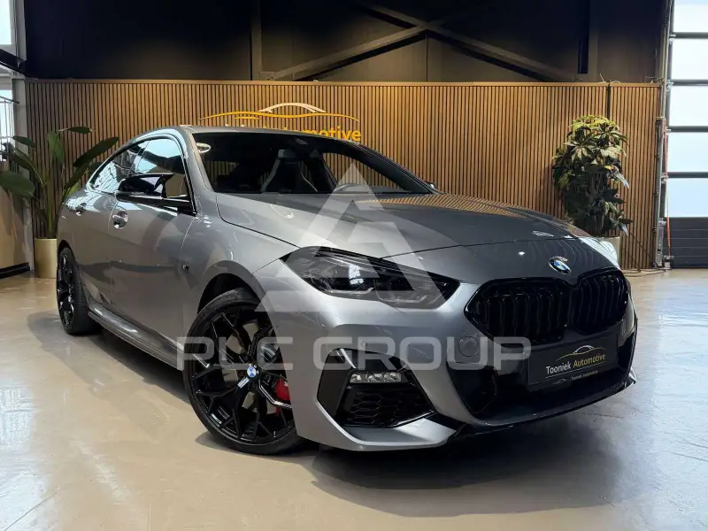 2024 BMW 220
