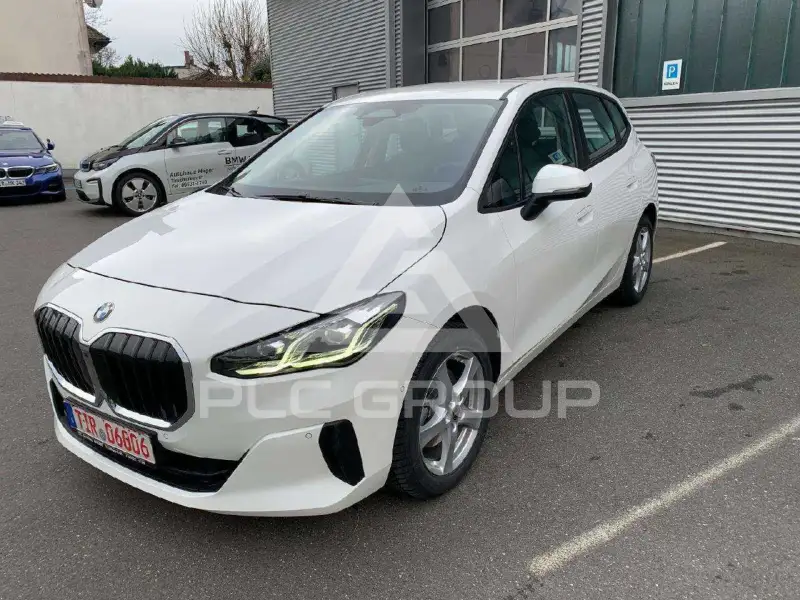 2024 BMW 216