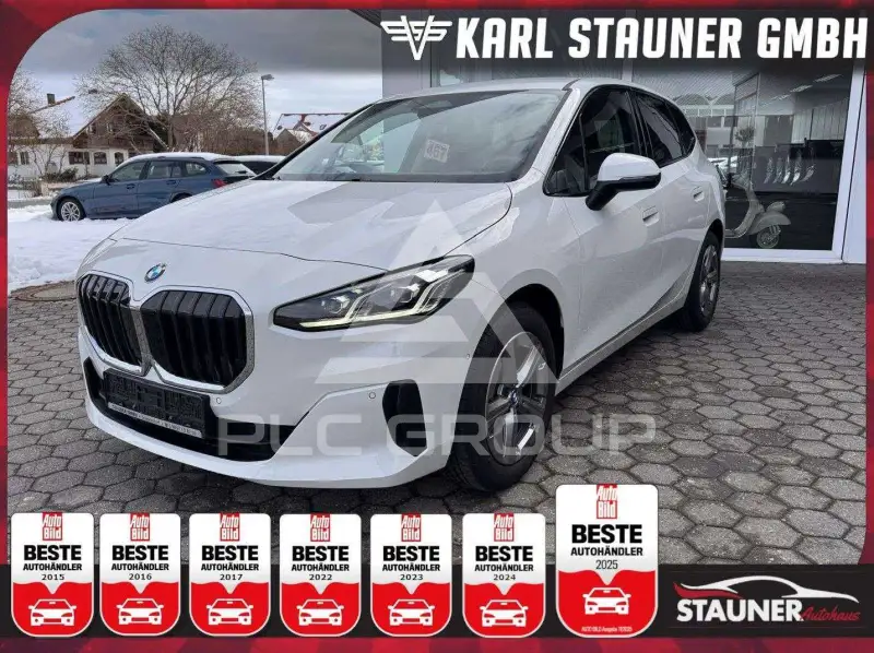 2024 BMW 216