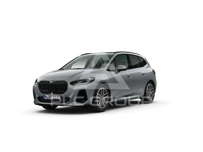 2024 BMW 216