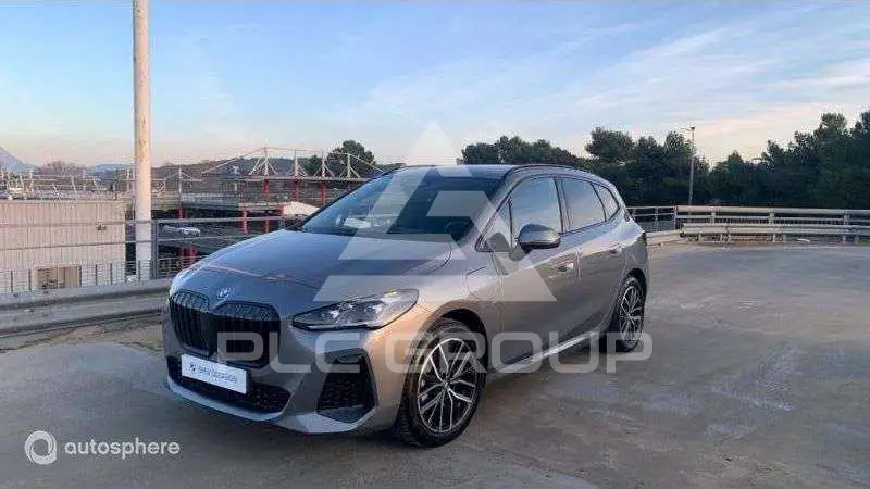 2024 BMW 225