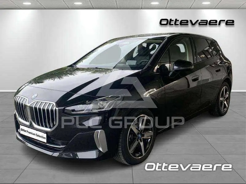 2024 BMW 225