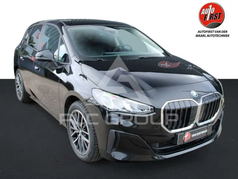 2024 BMW 225