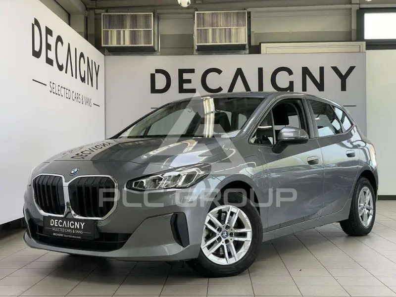 2024 BMW 225