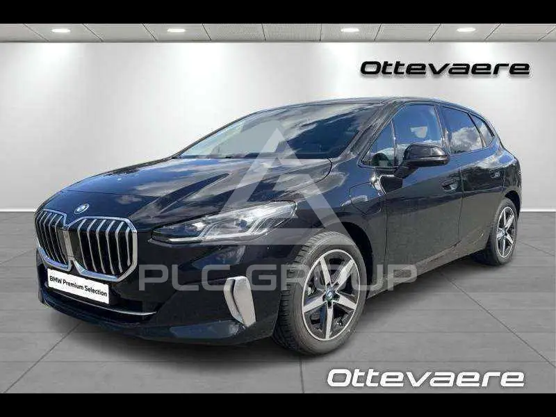 2024 BMW 225