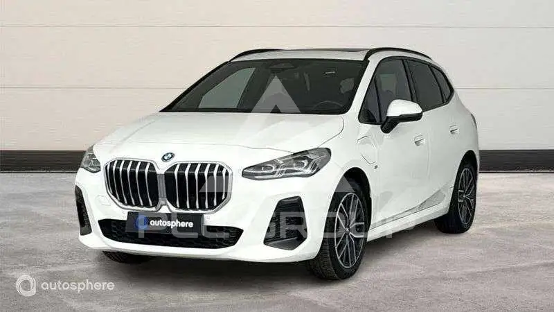 2024 BMW 225