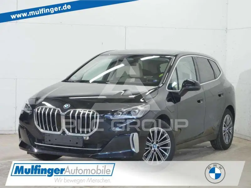 2024 BMW 225