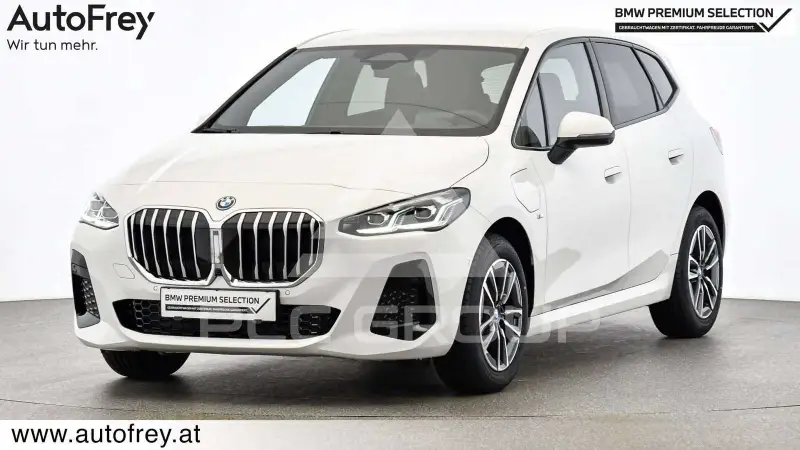 2024 BMW 225