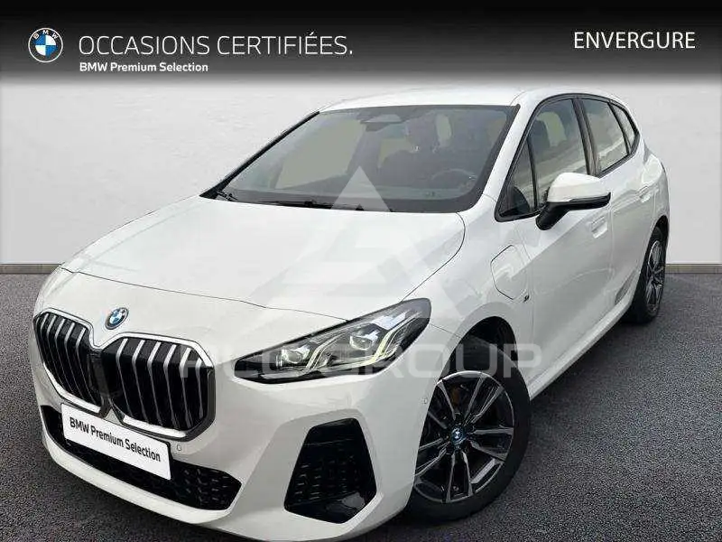2024 BMW 225