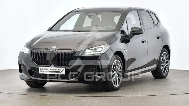 2024 BMW 225
