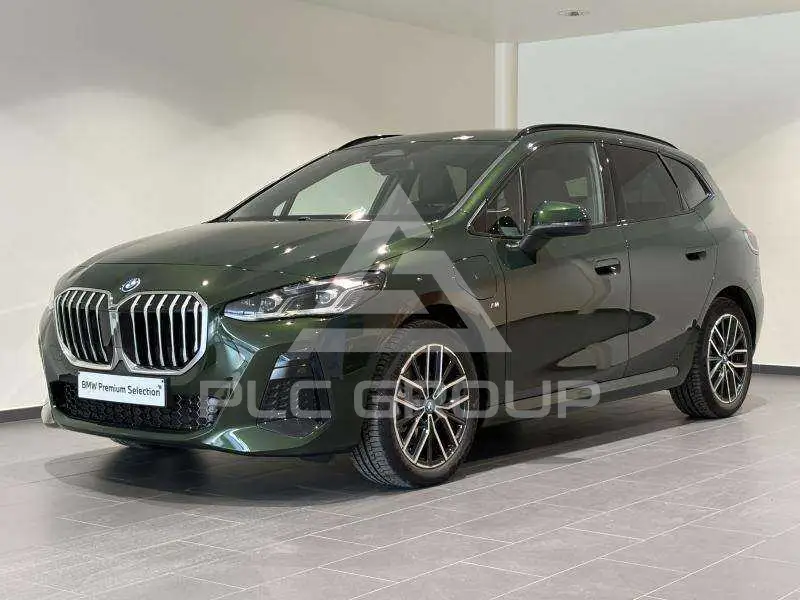 2024 BMW 225