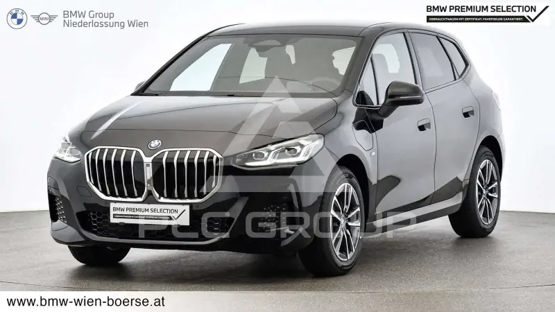 2024 BMW 225