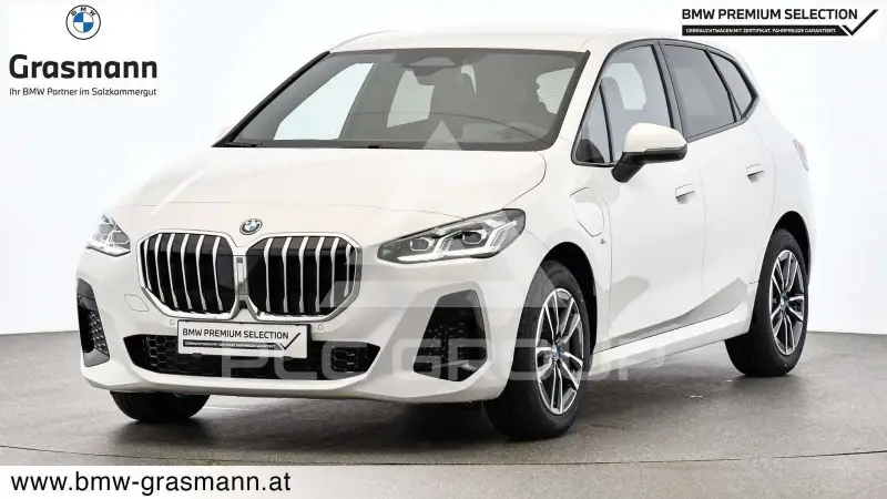 2024 BMW 225