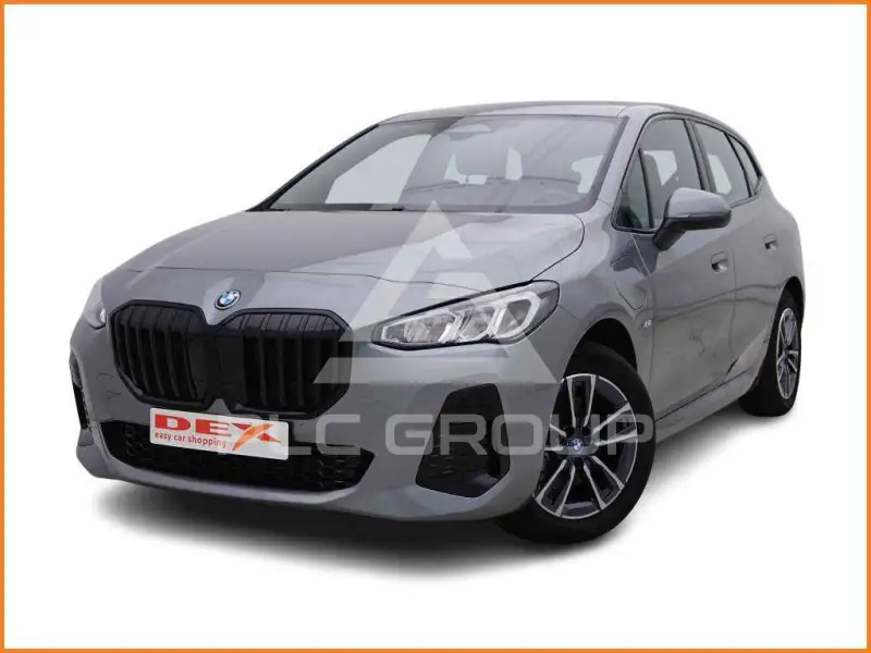 2024 BMW 225
