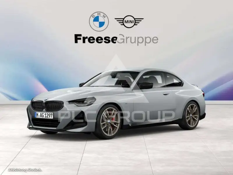 2024 BMW 240M