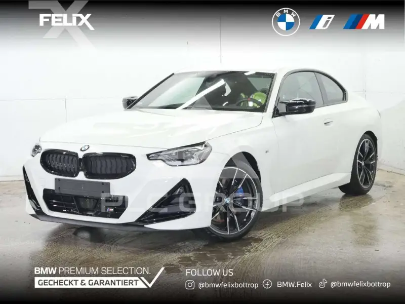 2024 BMW 240M