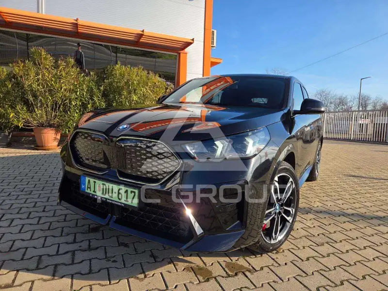 2024 BMW iX