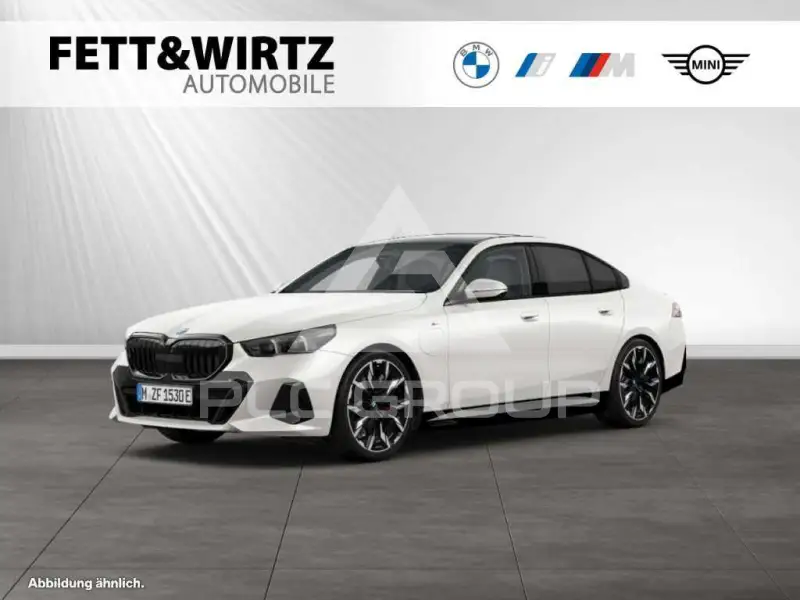 2024 BMW 530