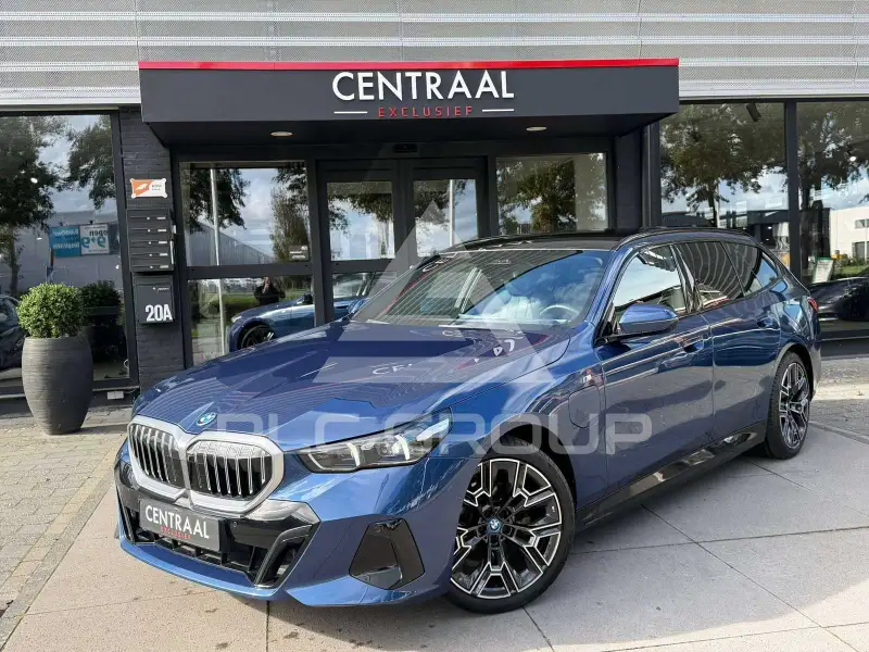2024 BMW 530
