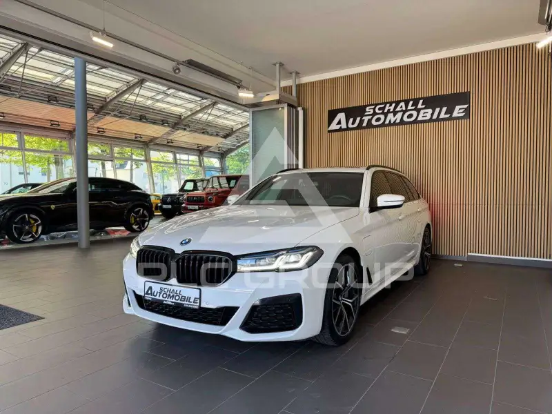 2024 BMW 530