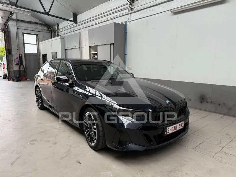 2024 BMW 530