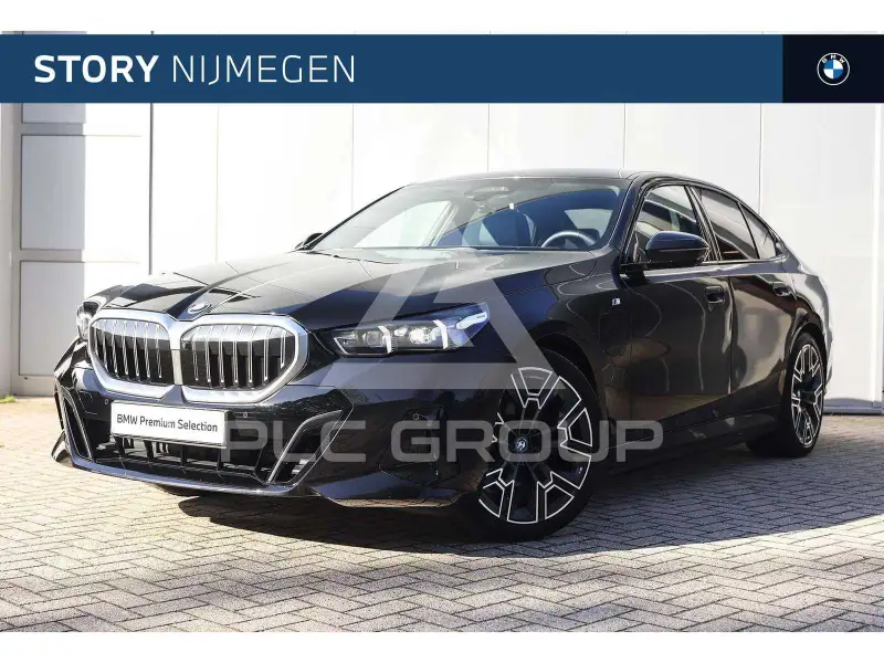 2024 BMW 530