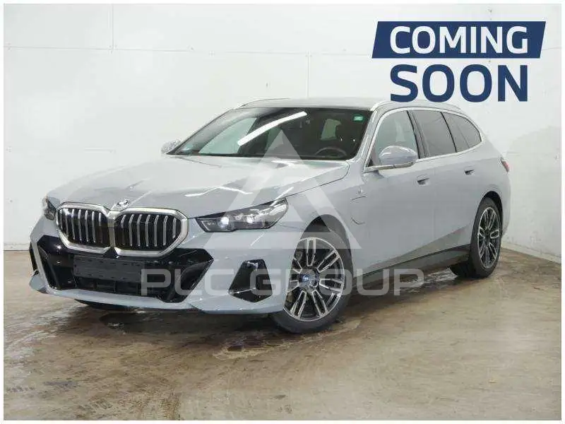 2024 BMW 530