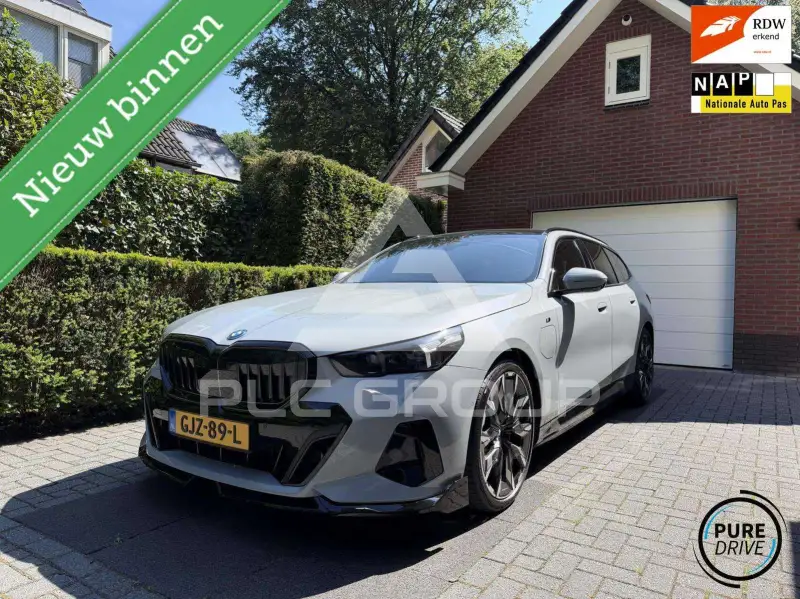 2024 BMW 530