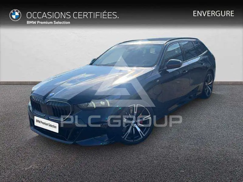 2024 BMW 530