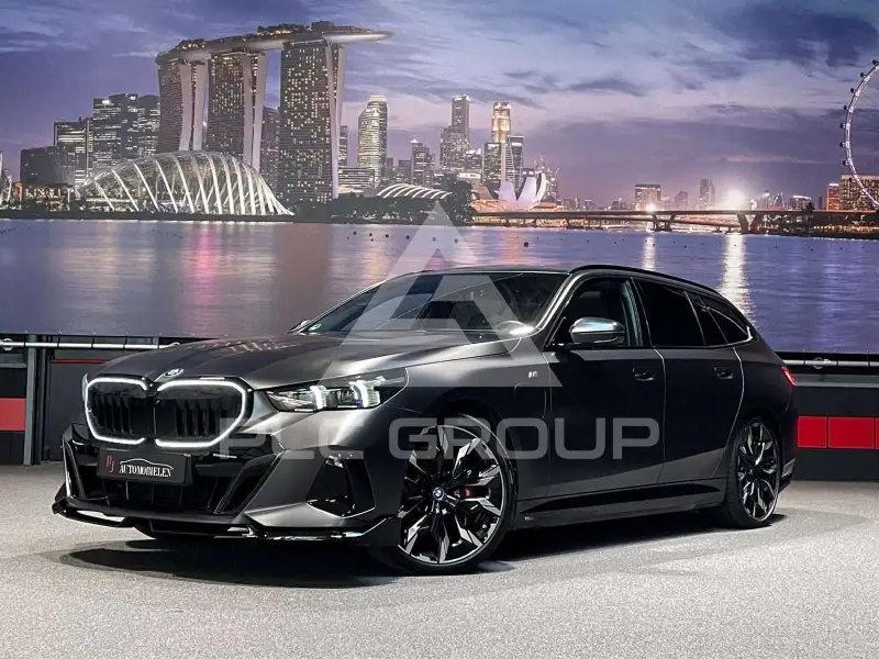 2024 BMW 530