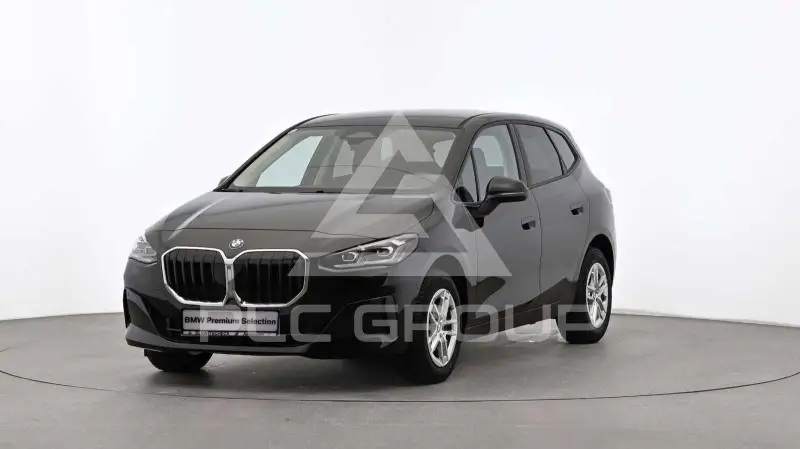 2024 BMW 218