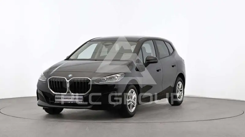 2024 BMW 218