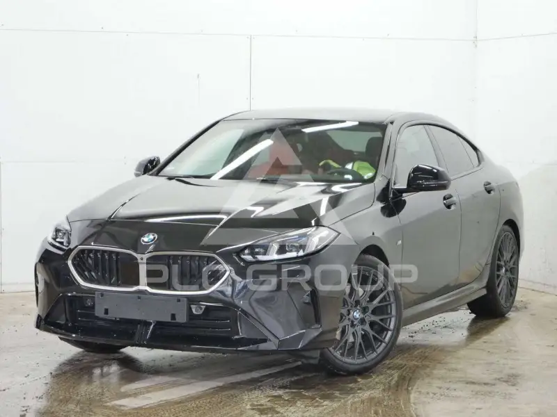 2024 BMW 218